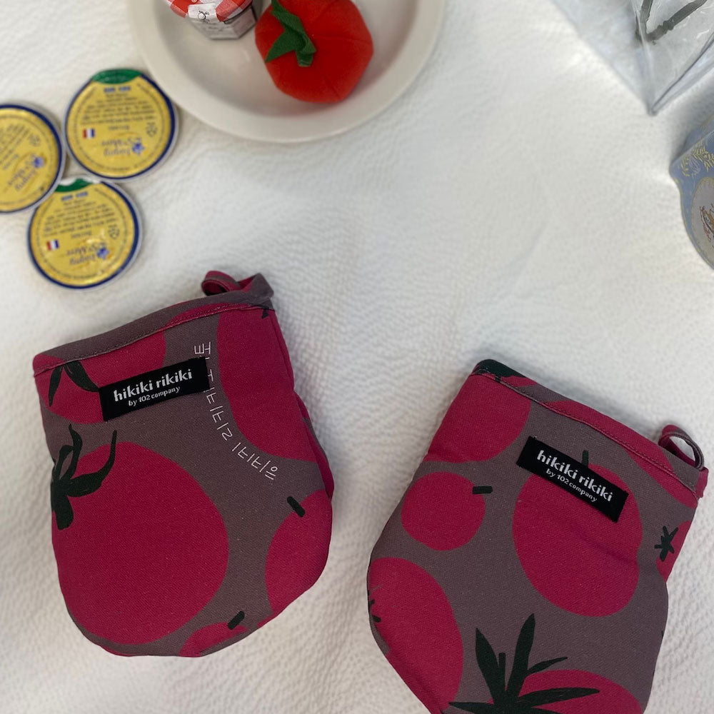 HIKIKI RIKIKI Cute Fruit, Veggie Oven Mitts – Korean Kitchen Gloves with Cute Pattern