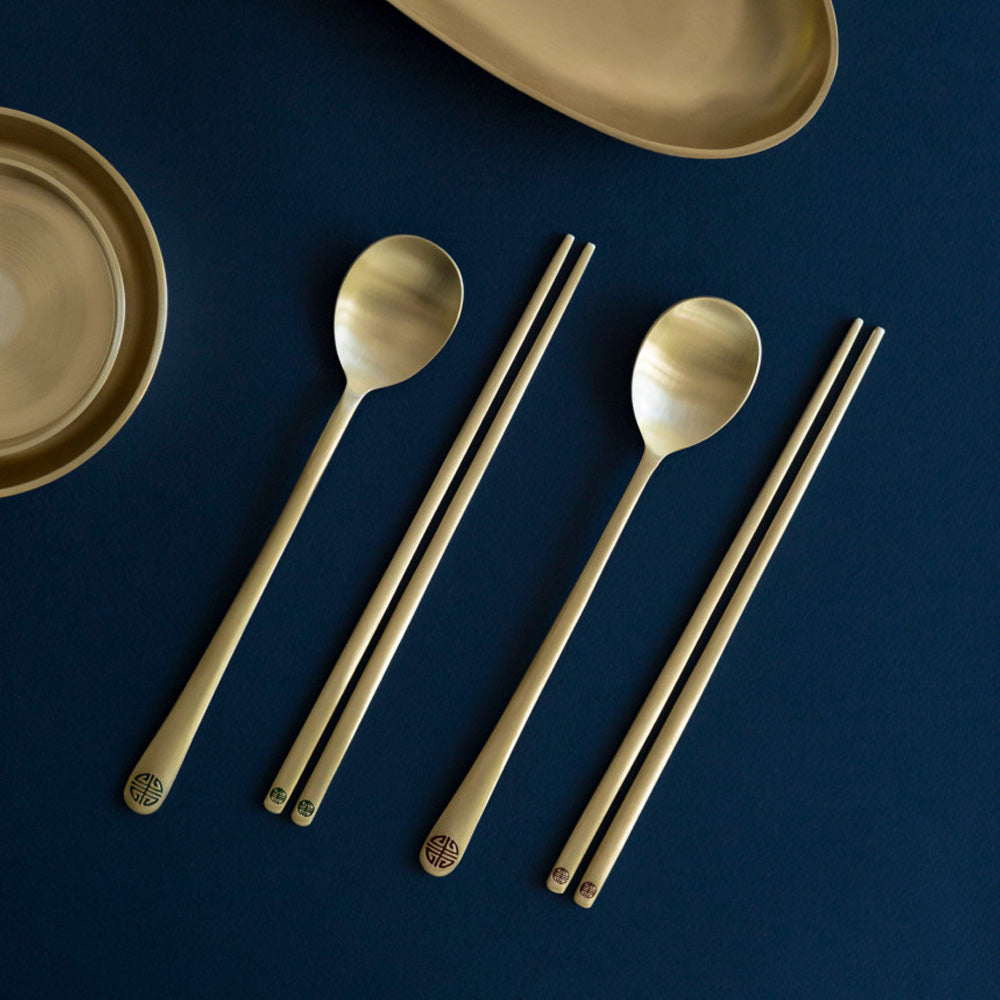NOTDAM Bangjja Yugi Korean Flatware Set for 2 – Yeonriji Spoon & Chopstick Couple Set