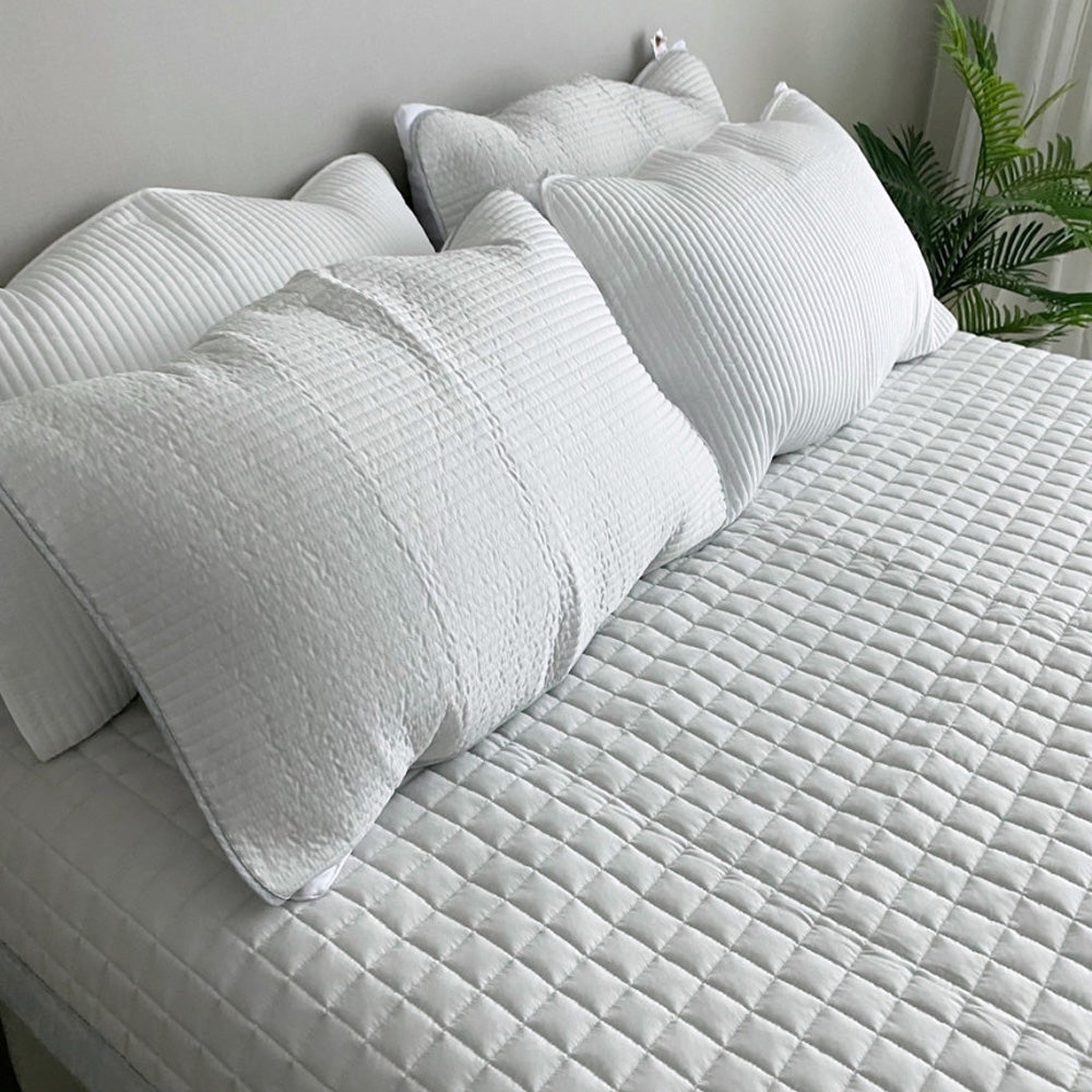 Ultra Cooling Pillow Cover – Stretch Fit with Secure Elastic Band