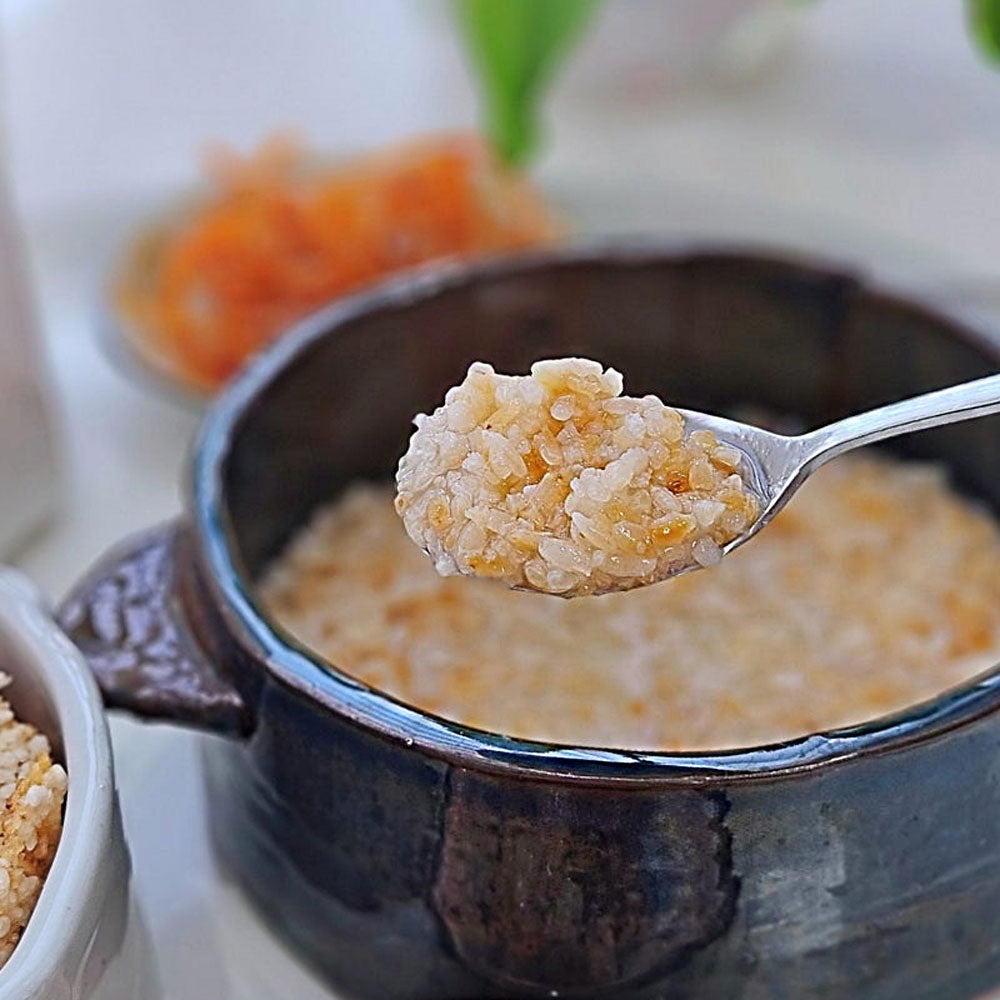 Crispy and thin handmade nurungji (scorched rice)