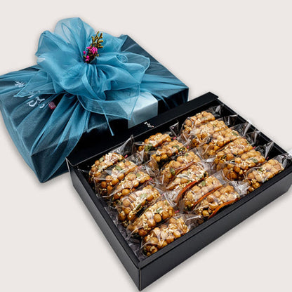 Hyehwa-dang Traditional Korean Handmade Snack Gift Set – Assorted Oranda Snacks (Rice Puffs) & Nut Bars | Made in Korea